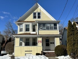 Building Photo - 259 Clover St