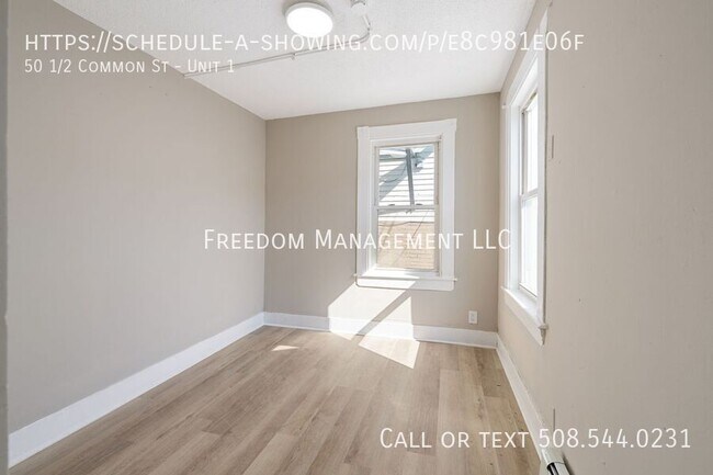 Building Photo - 50 1/2 Common St-Unit 1