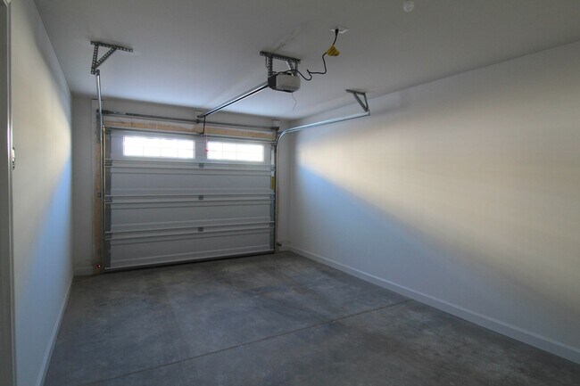 Building Photo - Brand New Luxury 4-Bedroom Townhome with a garage at The Townes at Congers Creek – Phase 3