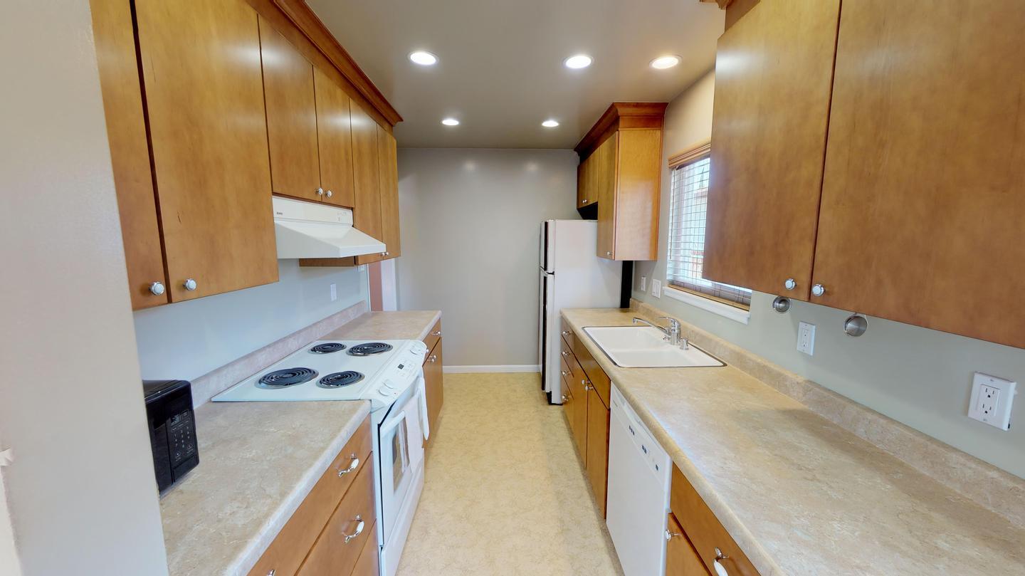 Building Photo - 2640 Castello Way