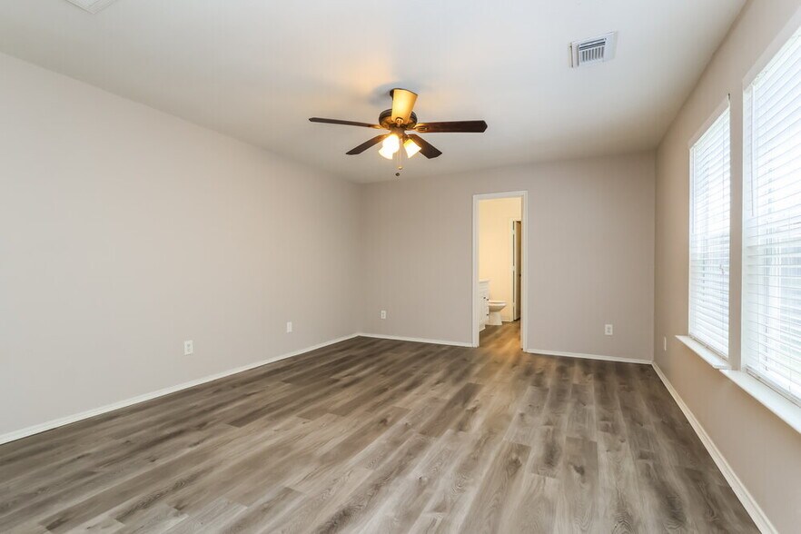 Building Photo - 11410 Flying Geese Ln