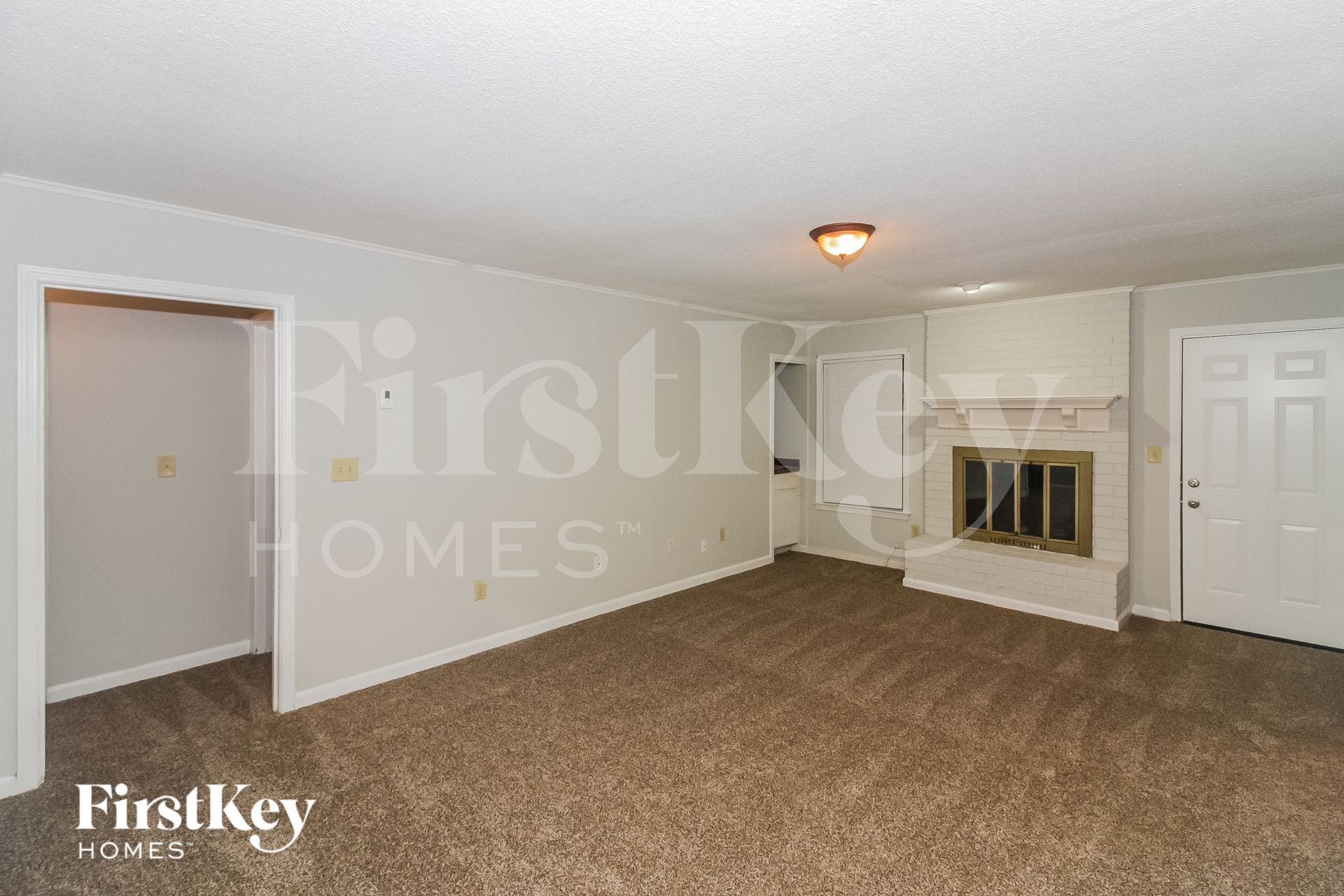 Building Photo - 4100 Lacewood Dr