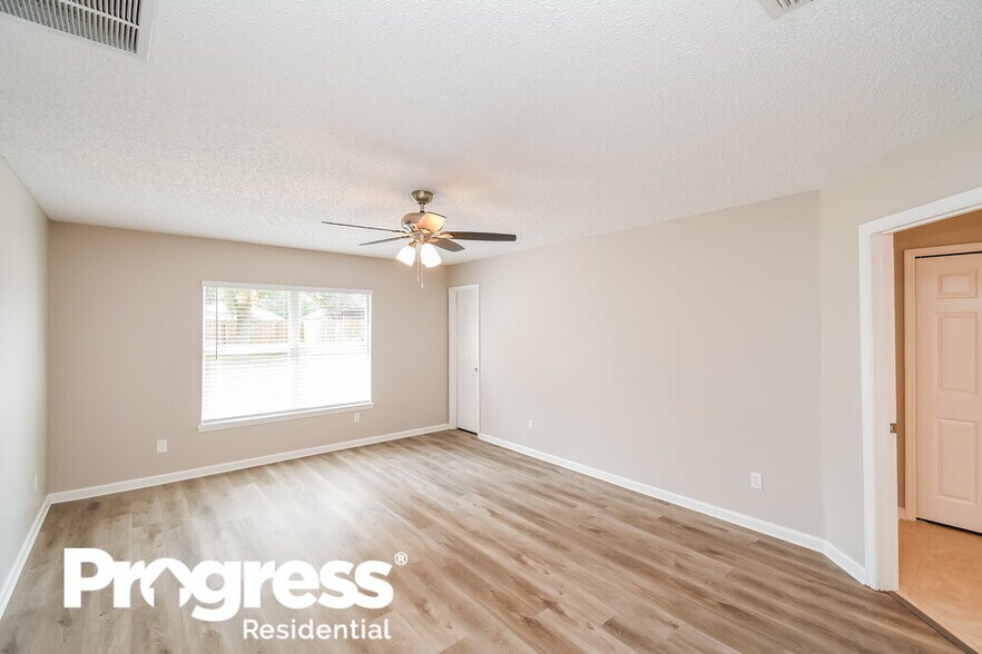 Building Photo - 8434 Watermill Blvd