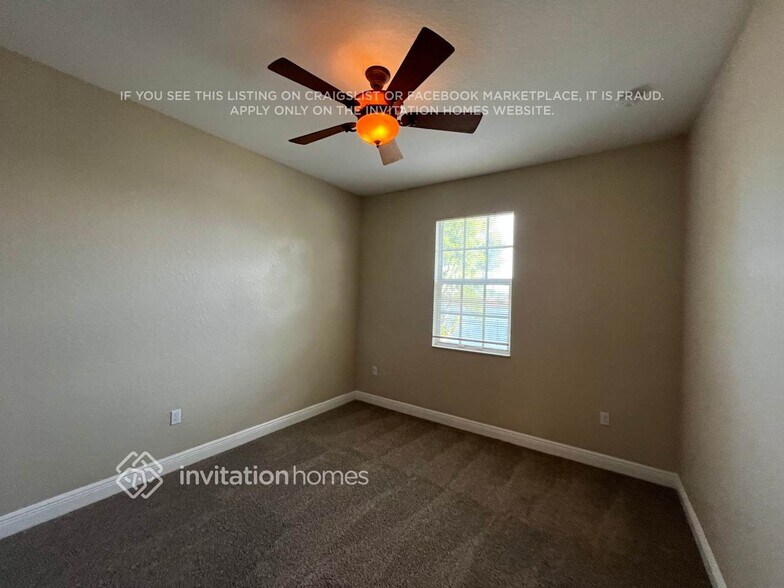 Building Photo - 6889 Julia Gardens Dr