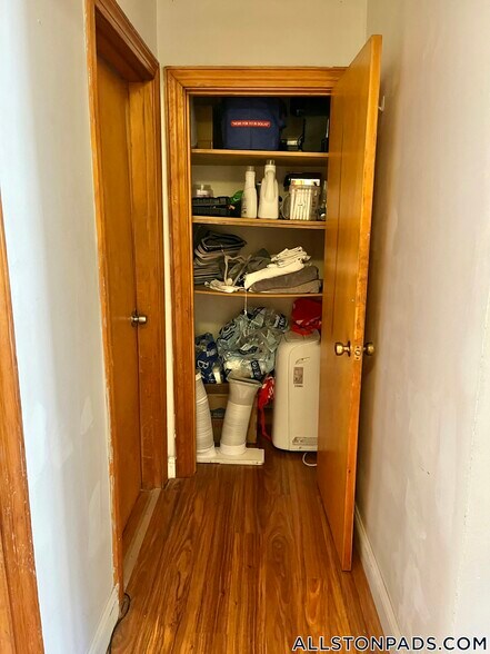 Building Photo - 26 Greylock Rd