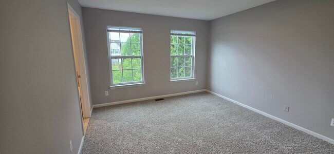 Building Photo - 1578 Kessler Ave