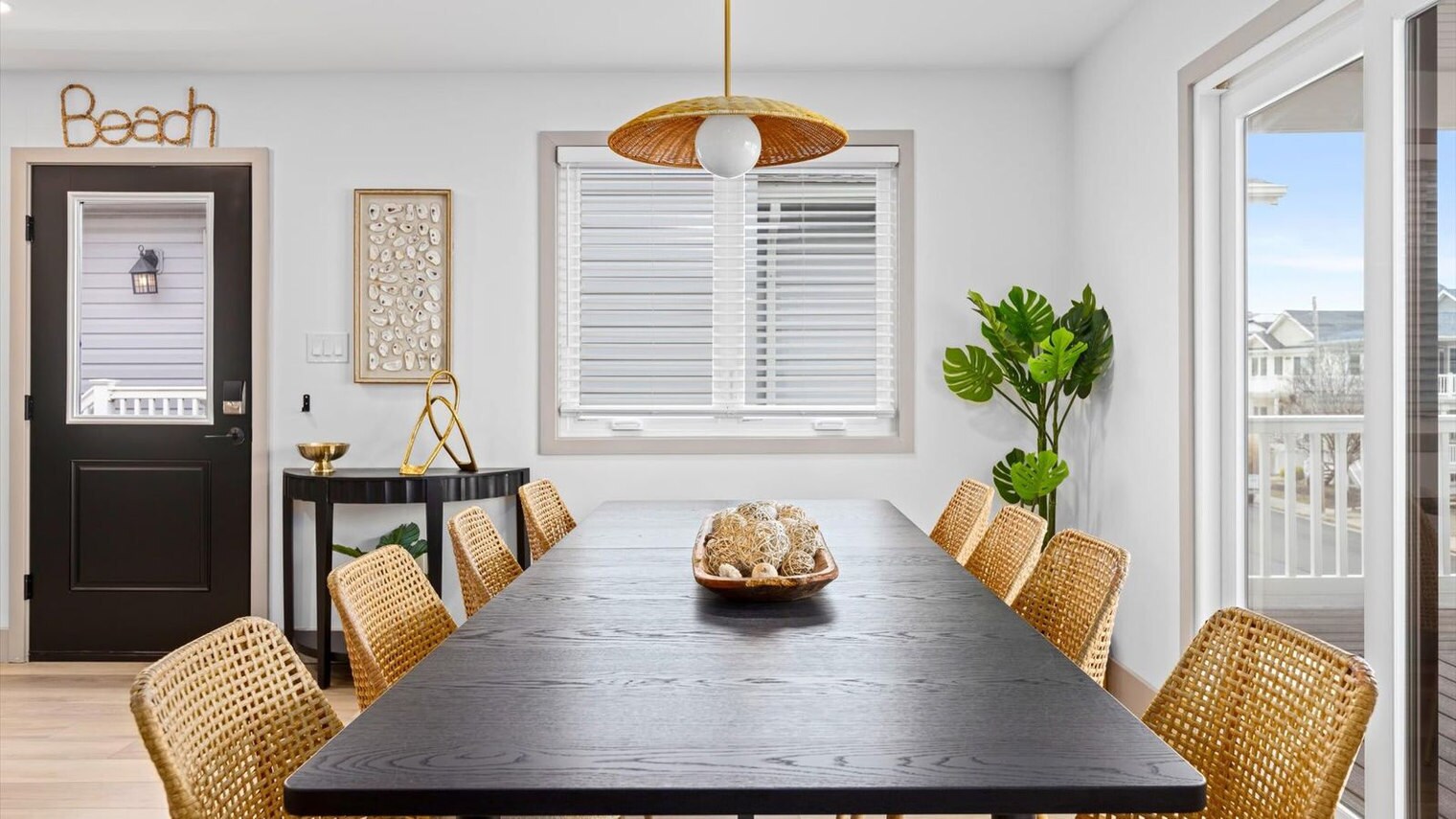 Building Photo - 3136-38 Haven Ave