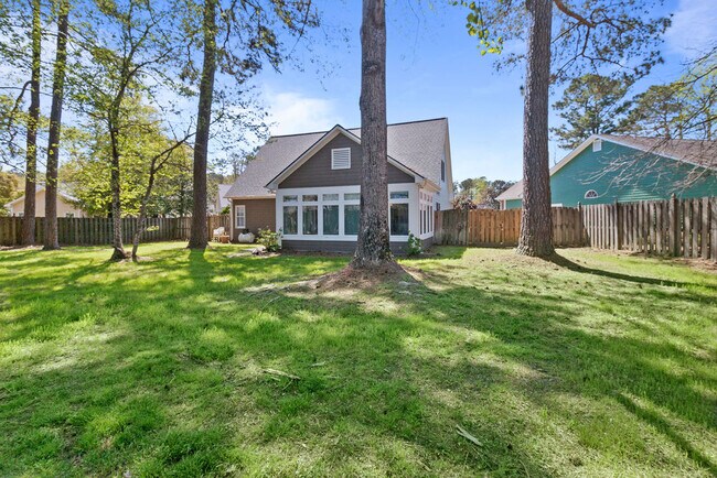 Building Photo - 202 Sand Dollar Cove