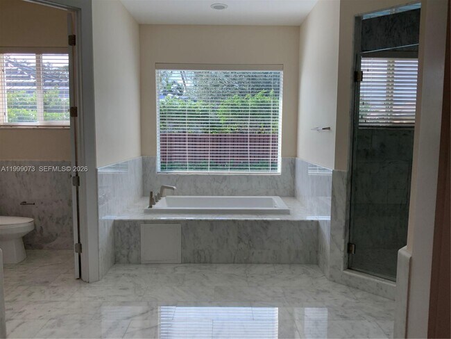 Building Photo - 12308 SW 94th Pl