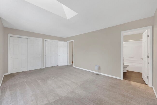 Building Photo - 12 Kevin Dr