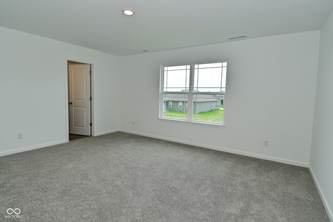 Building Photo - 6296 Wasco Dr