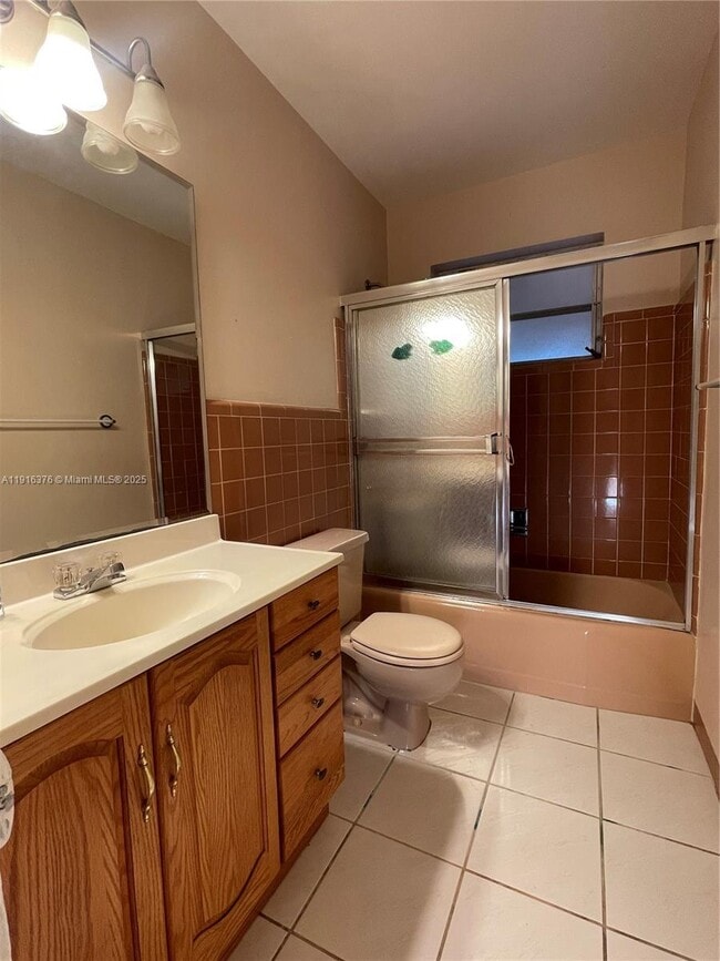 Building Photo - 19700 Whispering Pines Rd