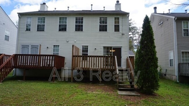 Building Photo - 5705 Hampton Ct