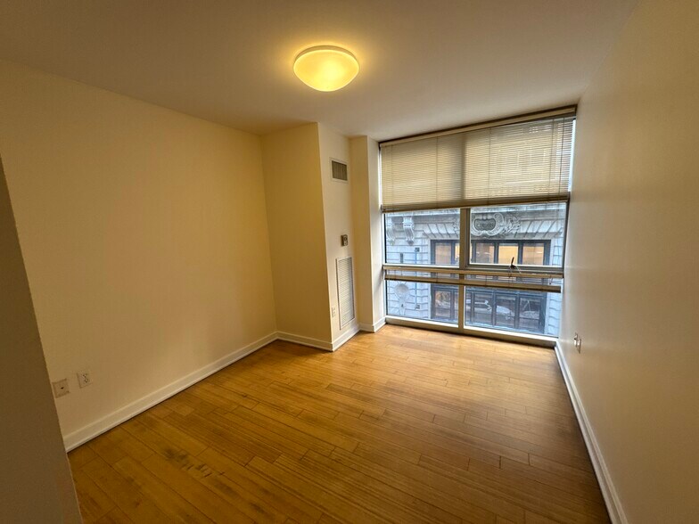 Building Photo - 41 Boylston St