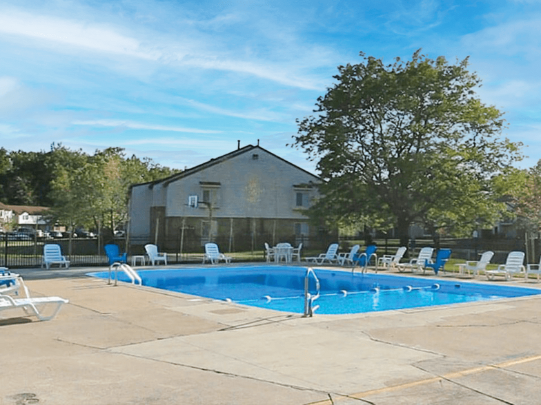 Northlake Village Apartments - Lima, OH | Apartment Finder