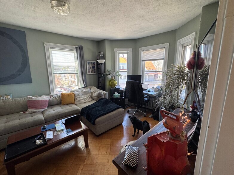 Building Photo - 69 Partridge Ave