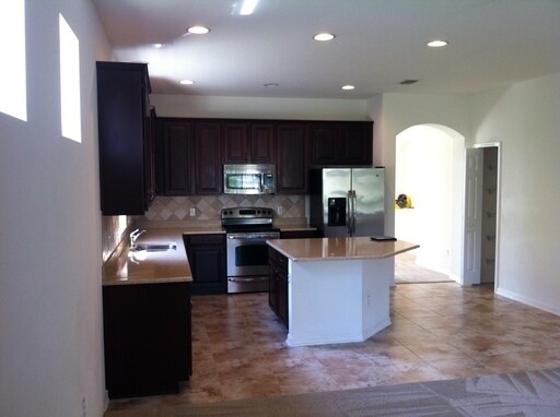 Building Photo - 3 bedroom, 2 bathroom home in Avalon Park