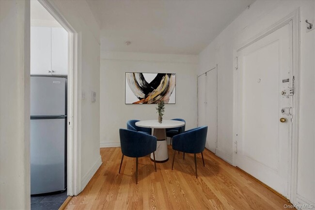 Building Photo - 35-45 81st St