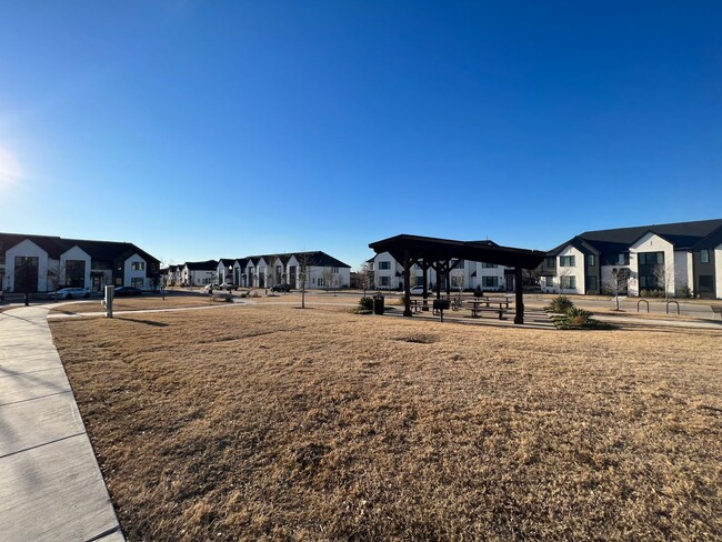 Building Photo - North Richland Hills Texas Townhome For Rent