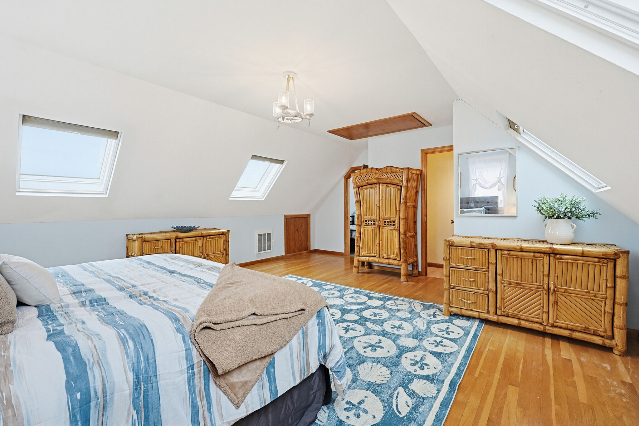 Unit 2 - 73 Church St