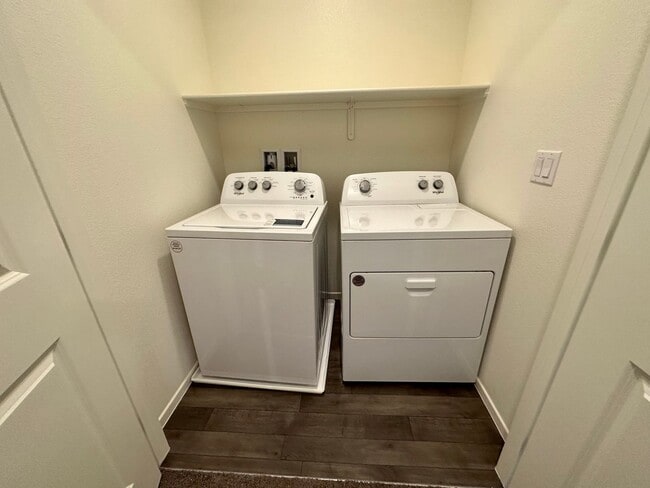 Building Photo - Cadence Modern 2-Story Townhome with Smart Features & Community Amenities