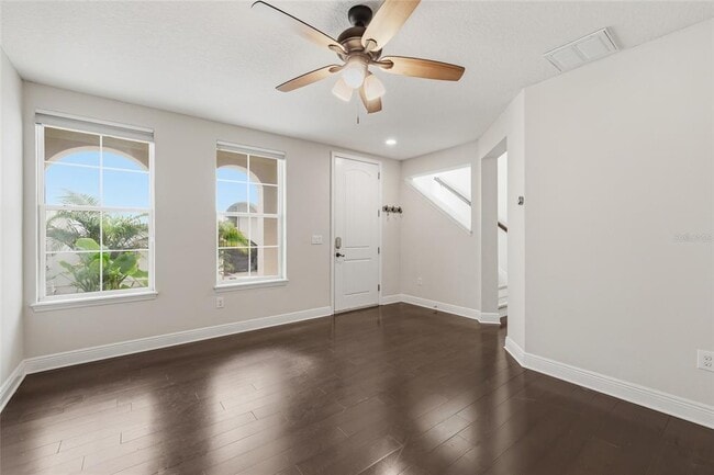 Building Photo - 309 S Fremont Ave