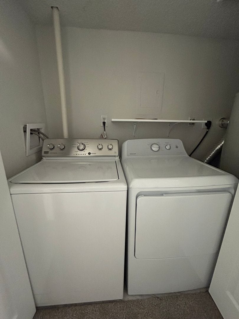 Building Photo - 1207 Centaur Cir