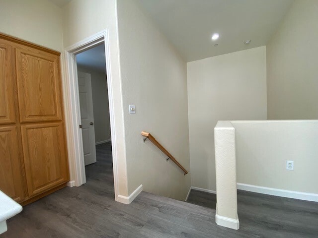 Building Photo - Charming 3-Bedroom, 2.5-Bath, 1,453 Sq. Ft...