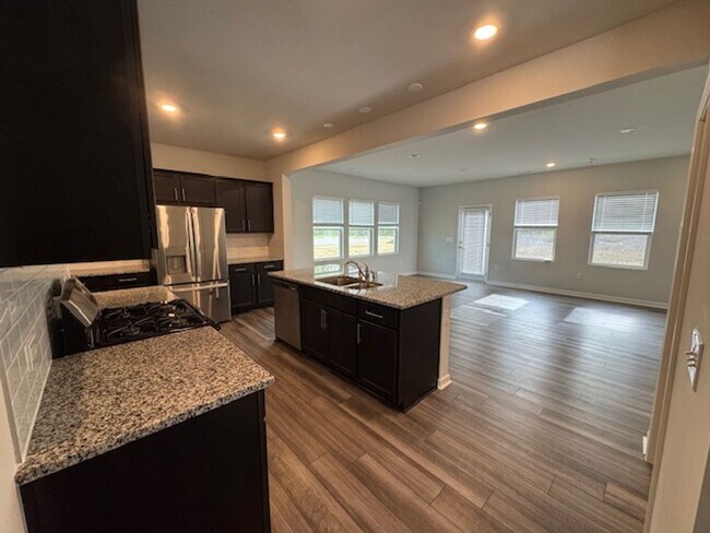 Building Photo - End-Unit Gem Near White Oak Crossing – Style, Space & Convenience!