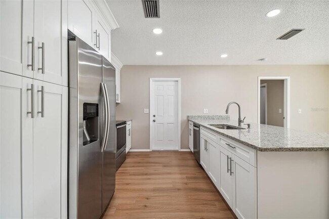 Building Photo - 11611 Bear Paw Ln