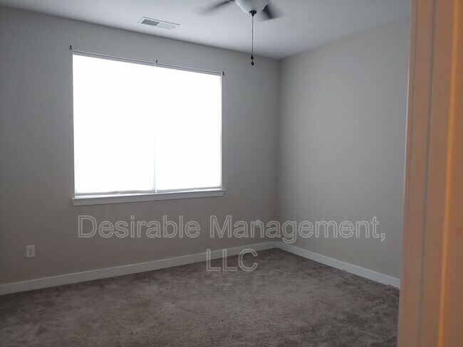 Building Photo - 1303 Tides Edge Ct