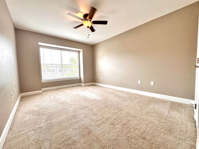 Building Photo - Spacious 3Bed/2.5Bath Townhouse in Quiet Neighborhood in Santa Rosa Beach