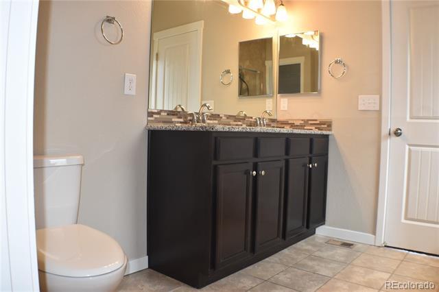 Building Photo - 7941 Barraport Dr