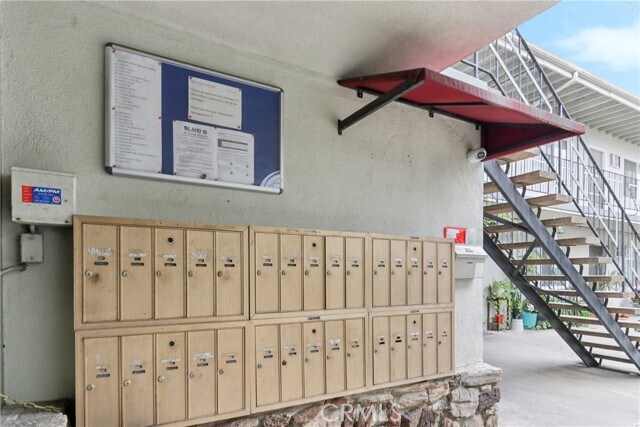 Building Photo - 7745 Laurel Canyon Blvd