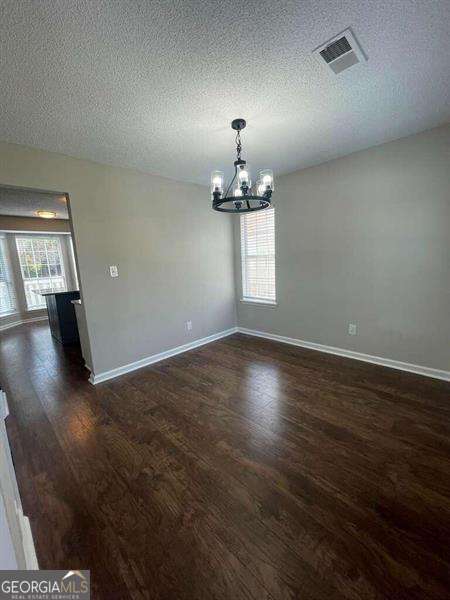 Building Photo - 2200 Burdett Ridge Dr