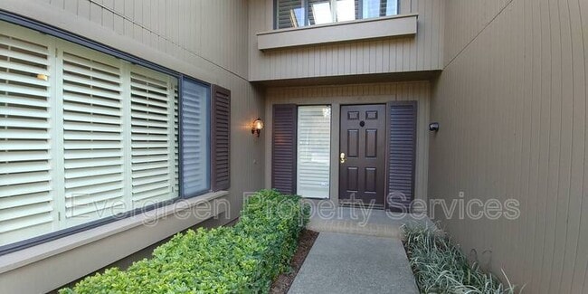Building Photo - 11458 Coloma Rd