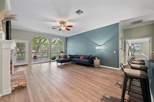 Building Photo - 8007 Weldon Springs Ct