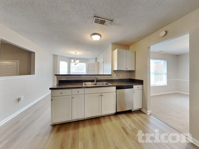 Building Photo - 4348 Persian Ct SW