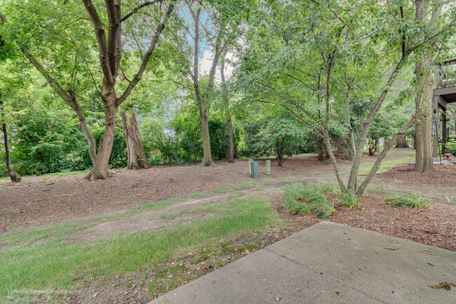 Building Photo - 2417 Stoughton Cir