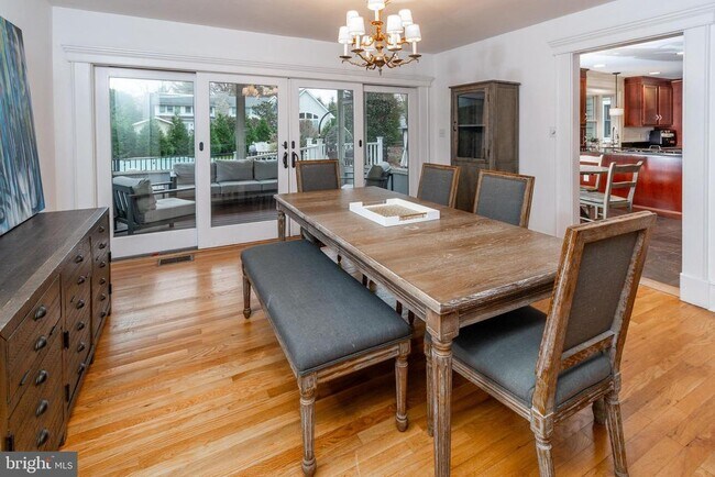 Building Photo - 24 Camelia Ct