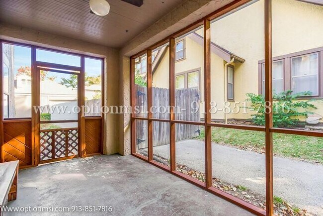 Building Photo - Rockhill Gardens Beauty-