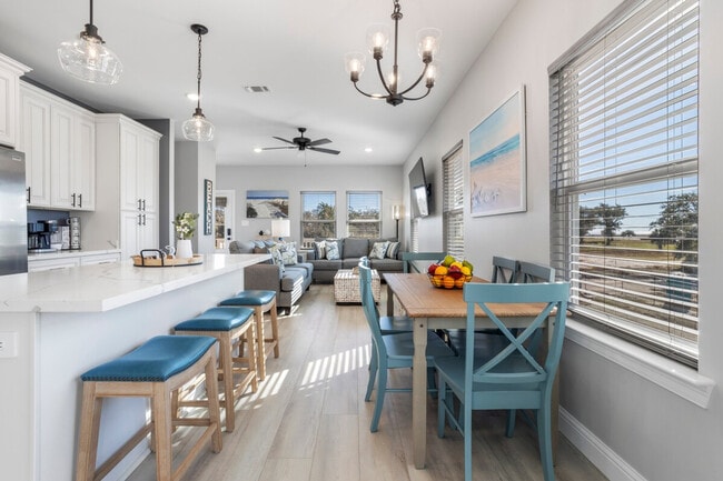 Building Photo - 135 Brady Dr