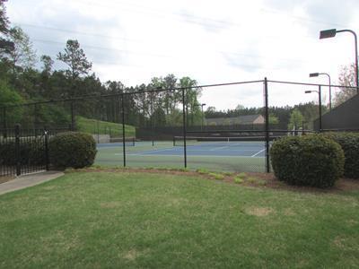 Building Photo - 3 Bedroom 2.5 Bath Condo Located Off Barre...