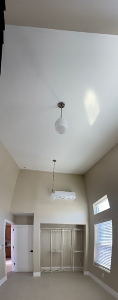 Building Photo - 11263 Rugh St