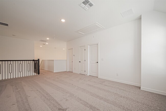 Building Photo - 5243 Trenton Arbor Ln