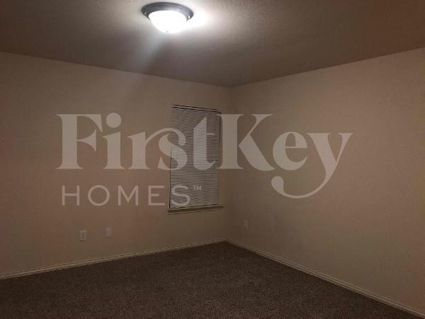 Building Photo - 1218 Jewel Ln