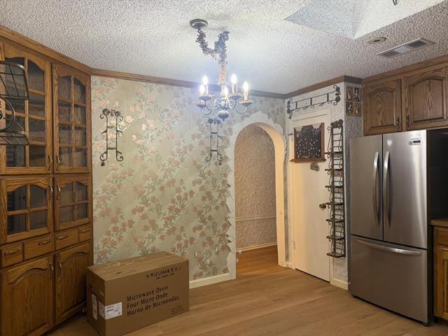 Building Photo - 2309 Richwood Dr