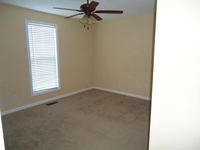 Building Photo - 3176 Turtle Creek Ct