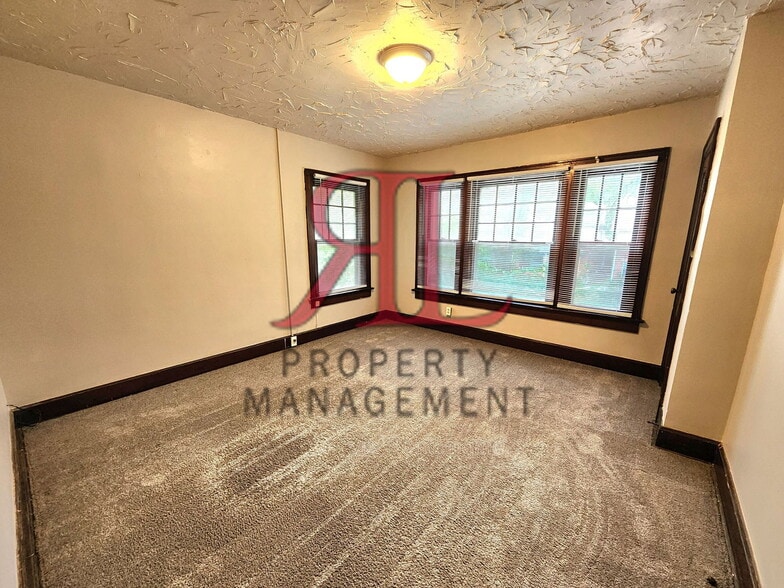 Building Photo - 2086 N 4th St