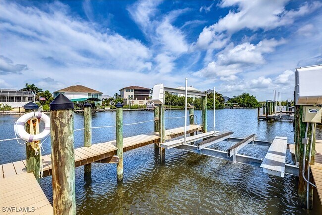 Building Photo - 17054 Marina Cove Ln